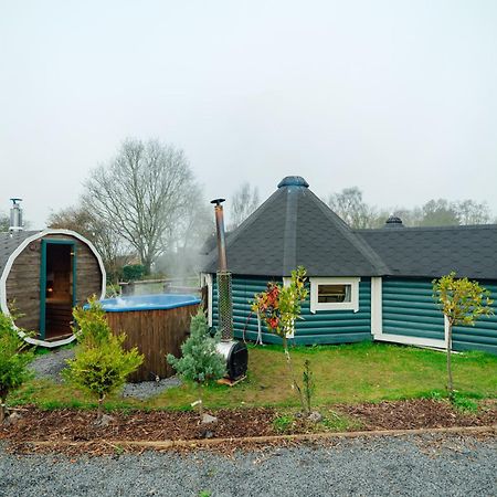 Sunset Retreats The Shire Villa Ombersley Exterior photo